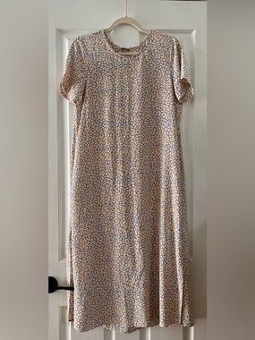 Cuyana 100% Silk Abstract Print Midi Dress with Pockets